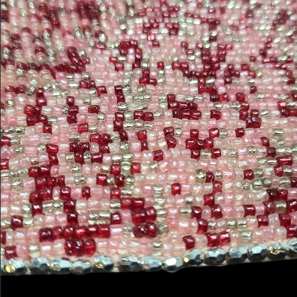 4pc Issac Mizrahi Valentines Day Hearts Shimmer Beaded Placemats Charger SET New